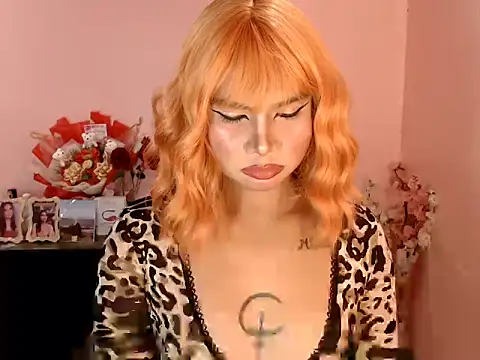 Snapshot of asian_lust_ chatting on February 15, 2026, 6:47 am asian lust online show from February 15, 2026, 6:47 am