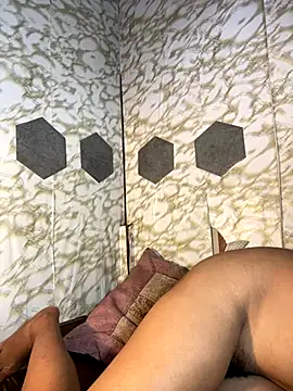 youryummybaby online show from October 18, 2025, 8:16 am