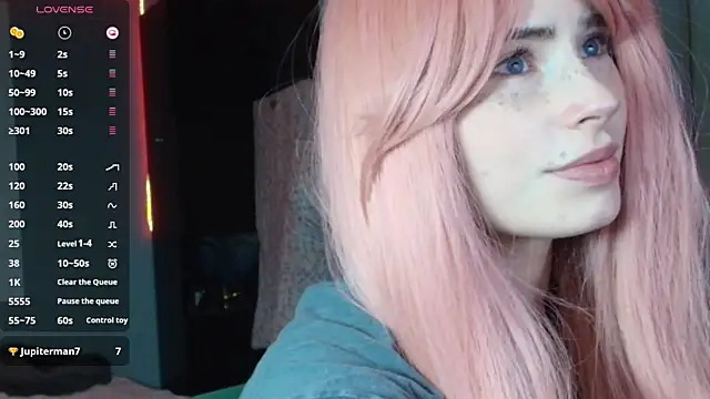 PieraMarch online show from February 10, 2026, 7:13 pm