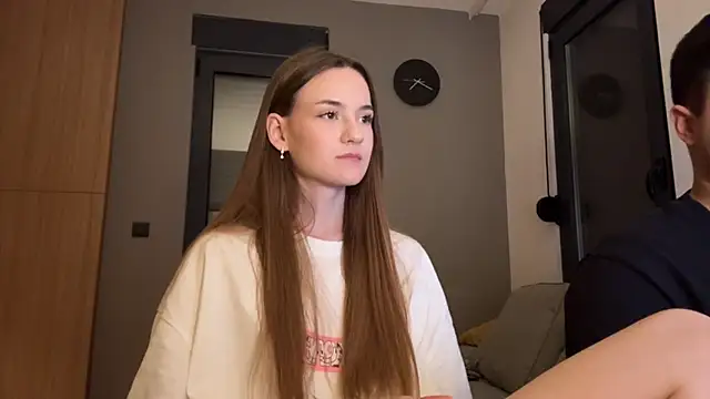 TenDouble online show from October 18, 2025, 7:38 pm