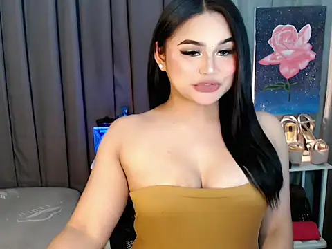 Candice cummer online show from June 18, 2026, 6:24 pm