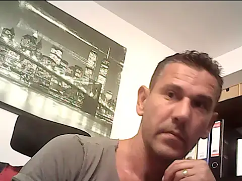 mastercharisma35 online show from September 18, 2025, 11:13 am