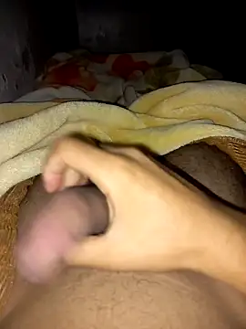 amin20cm online show from October 7, 2025, 1:17 am