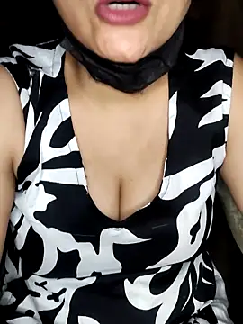Horny Shalu online show from April 30, 2026, 6:37 pm