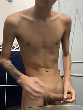 safadezanunes2 online show from October 7, 2025, 9:27 pm