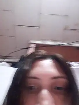 Snapshot of Tudiablita21 chatting on November 14, 2025, 12:36 am Tudiablita21 online show from November 14, 2025, 12:36 am