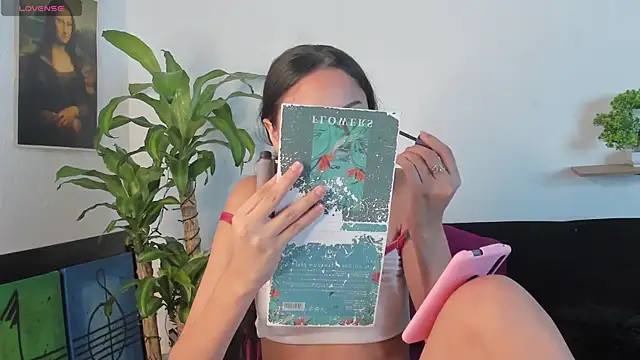 Britney Rose online show from September 17, 2025, 4:58 am