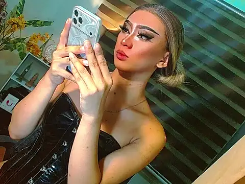 Queen yasii 88 online show from July 4, 2026, 2:10 pm