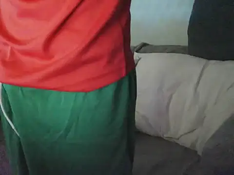 boyhigh1997 online show from October 27, 2025, 2:51 pm