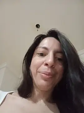 chicalunar24 online show from June 21, 2026, 5:52 pm