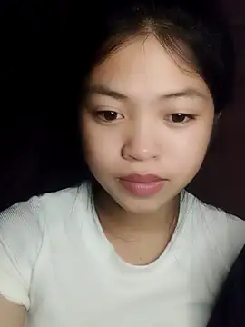 Thy00   online show from October 16, 2025, 4:04 pm