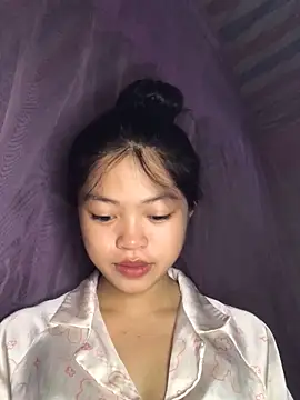 Thy00   online show from September 23, 2025, 10:00 am