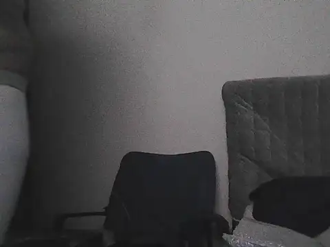 morenocabro10 online show from October 11, 2025, 8:10 pm