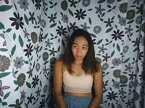 Virgen christine01 online show from February 17, 2026, 8:06 pm