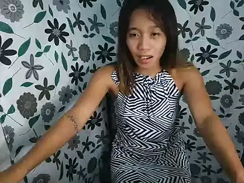 Virgen christine01 online show from October 24, 2025, 6:40 pm