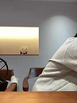 maomao 520 online show from January 17, 2026, 7:01 am