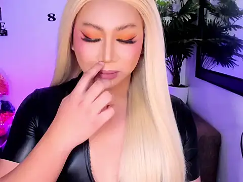 Snapshot of Madisonwill chatting on March 18, 2026, 4:19 pm Madisonwill online show from March 18, 2026, 4:19 pm