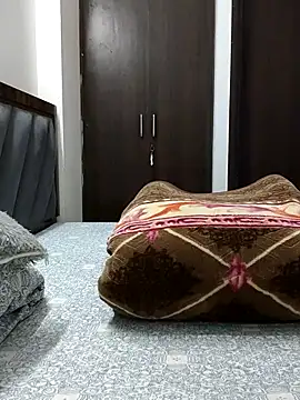 sweetpj online show from October 11, 2025, 5:36 pm