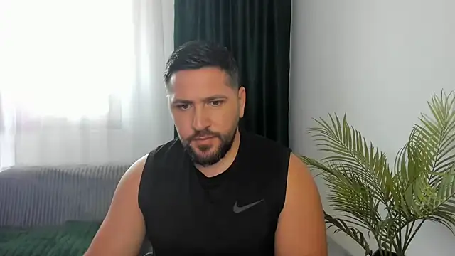 Snapshot of Gold_Alpha_Boy chatting on July 15, 2026, 7:04 am Gold Alpha Boy online show from July 15, 2026, 7:04 am