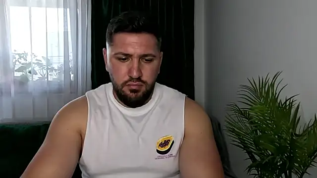 Snapshot of Gold_Alpha_Boy chatting on May 11, 2026, 2:56 pm Gold Alpha Boy online show from May 11, 2026, 2:56 pm