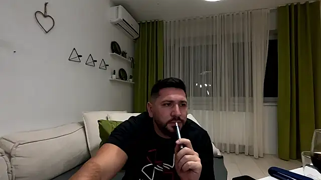 Gold Alpha Boy online show from October 5, 2025, 7:59 pm