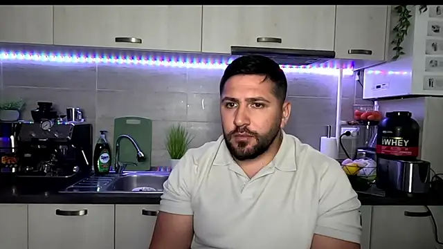 Snapshot of Gold_Alpha_Boy chatting on June 19, 2026, 6:03 pm Gold Alpha Boy online show from June 19, 2026, 6:03 pm