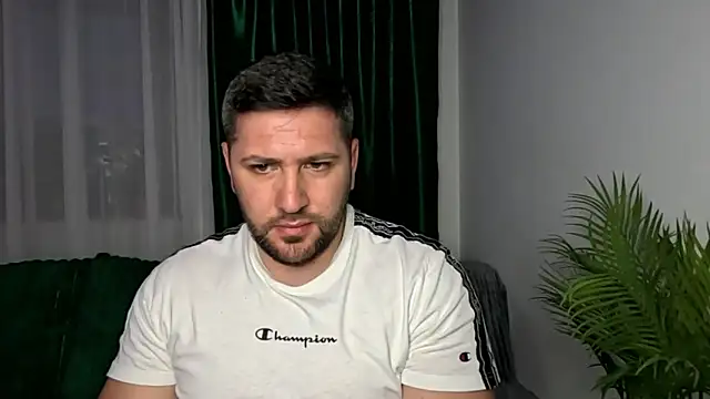 Snapshot of Gold_Alpha_Boy chatting on May 18, 2026, 6:12 pm Gold Alpha Boy online show from May 18, 2026, 6:12 pm