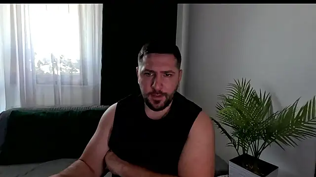 Snapshot of Gold_Alpha_Boy chatting on June 18, 2026, 6:23 am Gold Alpha Boy online show from June 18, 2026, 6:23 am