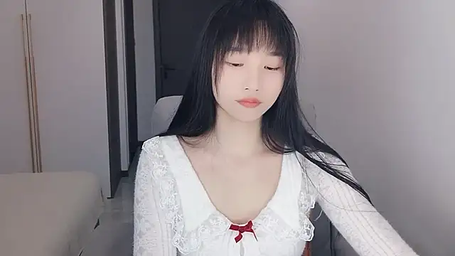 Lisa-3333 online show from March 19, 2026, 10:15 am