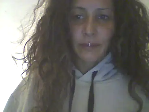 Bebita-zmp online show from May 27, 2026, 12:20 am