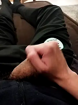 idhem   31 online show from February 26, 2026, 11:49 pm