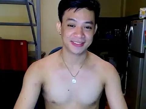 ASIANFULLYLOADEDCUM online show from July 31, 2026, 4:37 pm