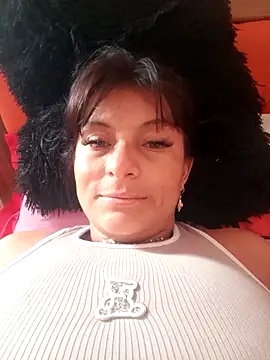 Lawuaifu1 online show from April 4, 2026, 3:29 pm