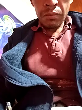 Snapshot of Oaxhot chatting on October 16, 2025, 8:44 am Oaxhot online show from October 16, 2025, 8:44 am