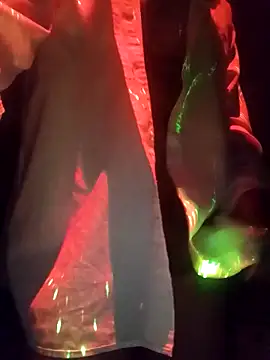 Snapshot of Oaxhot chatting on October 6, 2025, 9:10 am Oaxhot online show from October 6, 2025, 9:10 am