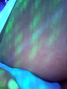 Snapshot of Oaxhot chatting on October 18, 2025, 7:21 am Oaxhot online show from October 18, 2025, 7:21 am