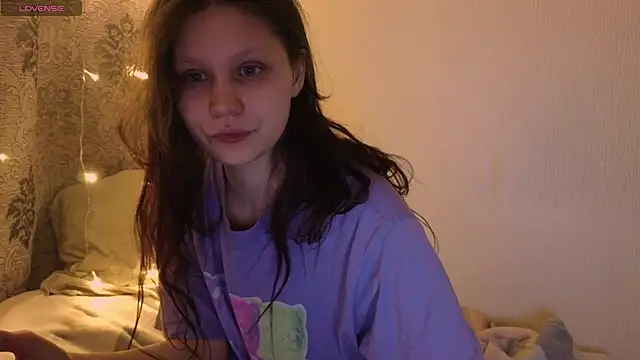 Lunliss online show from February 10, 2026, 11:59 pm