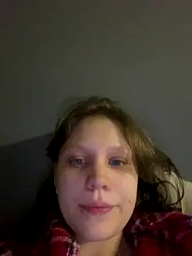 Lunliss online show from September 26, 2025, 9:21 pm