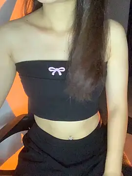 Tinasx56 online show from October 2, 2025, 4:10 pm