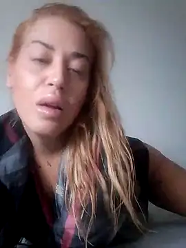 Snapshot of hacheacca chatting on September 21, 2025, 1:05 pm hacheacca online show from September 21, 2025, 1:05 pm