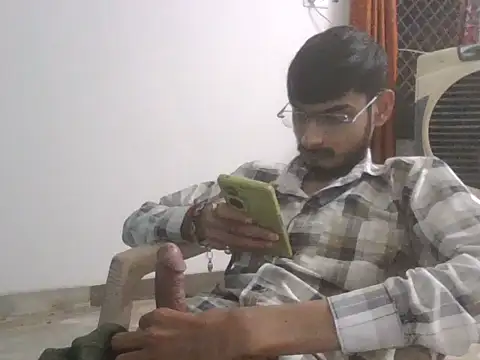 Snapshot of Kashiroy7315 chatting on April 9, 2026, 4:35 pm Kashiroy7315 online show from April 9, 2026, 4:35 pm