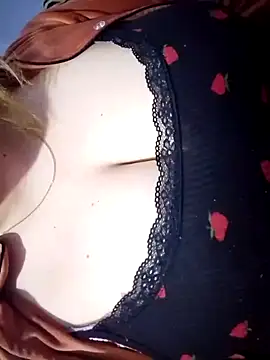 Hnonasix89 online show from March 18, 2026, 9:26 pm