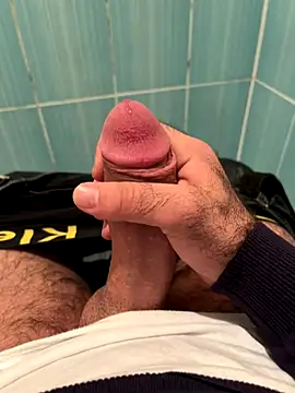 Cruel00 online show from December 15, 2025, 8:03 pm