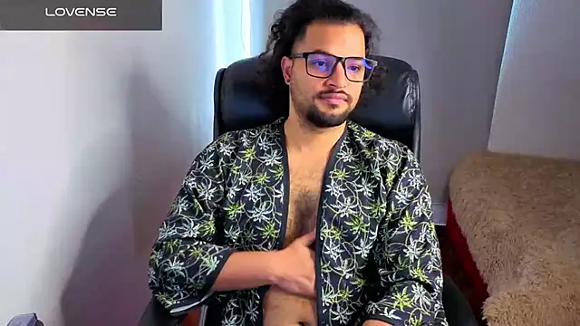 Snapshot of Ernesto-Rodriguez82 chatting on February 15, 2026, 11:53 am Ernesto-Rodriguez82 online show from February 15, 2026, 11:53 am