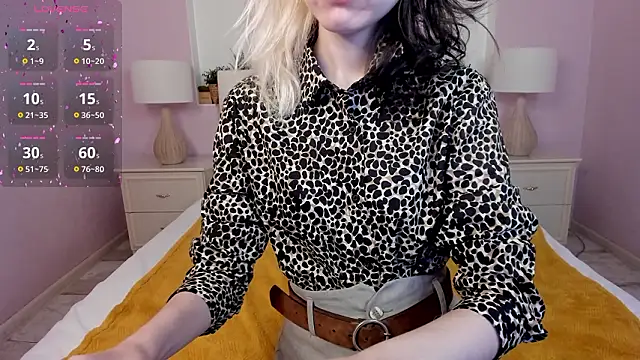 girl next doorr online show from March 13, 2026, 1:16 pm