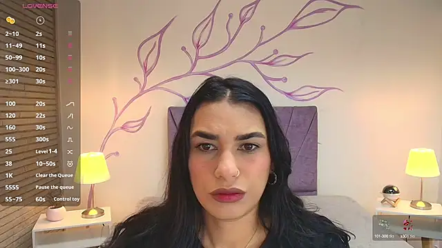 Lia Blake  online show from October 13, 2025, 2:51 pm