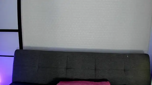 Snapshot of missweetpeach chatting on July 7, 2026, 4:21 pm missweetpeach online show from July 7, 2026, 4:21 pm