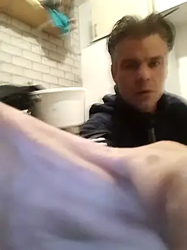 balkanbosna1122 online show from October 2, 2025, 9:29 pm