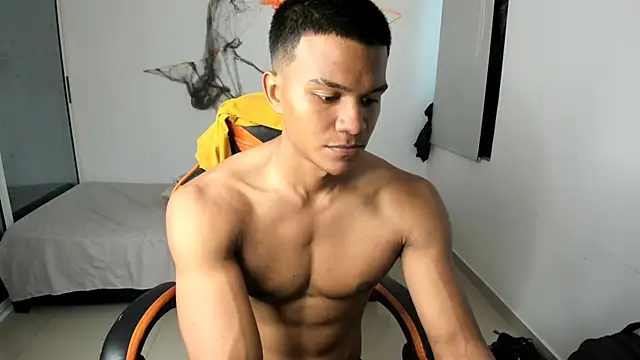 jeanfran ferrer online show from November 13, 2025, 6:45 pm