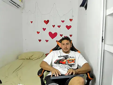 ashlan king online show from February 26, 2026, 7:25 pm